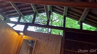 I-I explored the stone steps open-air bath in Mie Prefecture.