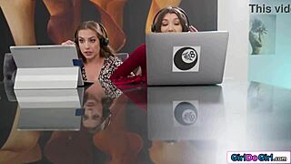 Some steamy foot fetish play is indulged in by these brunette beauties