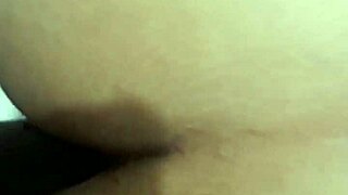 Eu e minha namorada bent over doggystyle