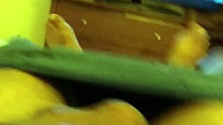 Amateur shaved pussy masturbation looks so hot