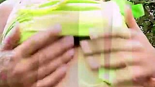 Serena 18 shows off her perfect body while fingering her pussy.