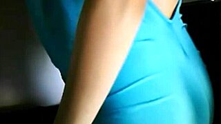 Doctor says, 'follow my advice for insertion'