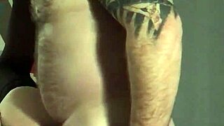 Cherry shay enjoys a relaxing session