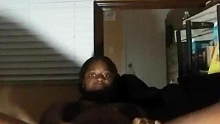 Naejae Leaks Custom Homemade Video with Dildo and Hardcore Orgasm