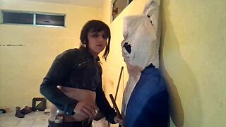 trabajitos a mi gabito completo con nickita eloise, la fuck doll transsexual 😈🍑