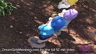 Naked stripper plays wild games at Nudes a Poppin