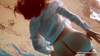 Big tits redhead lola underwater nude with friend