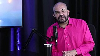 Paulo Avelar discusses the company name for swingers who enjoy group fun in lingerie.