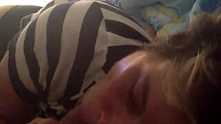 Eveline blows my cock, do you jerk off too?