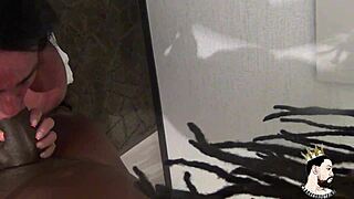 Late night vibes with British muscle milf Ruby Muscle in Midtown NYC, part one! 💪