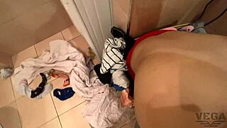 step sister stuck in basket, i cum inside