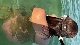 I spotted this lady at the beach, and we ended up having public sex with orgasms