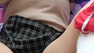 여친 떠날 때 맛있는 펠라치오 해주는 중