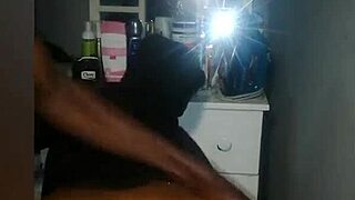 African mature woman takes big black cock doggystyle