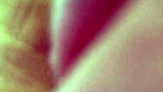 I gotta masturbate now, my pussy's so horny without my boyfriend.