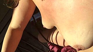 I forces her to smokes that cack