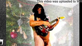 Hey, check Jingle Balls preview with Agarabas and Olpr shaking big ass for Christmas!