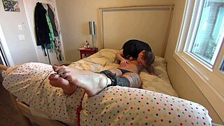 Gwen’s orgasmic foot tickle buffet in full HD