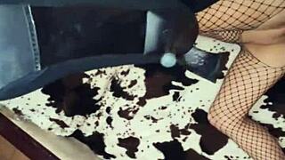 I had anal with my milf secretary in stockings