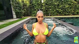 Ebony Babe Jaymee Green Shows Off Big Tits In Bikini