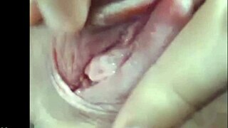 Morrita Flashing Her Tight Vagina on Live Cam