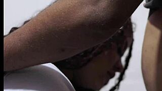 Veio Procurar A Namorada E Gozou Na Cara Da Amiga