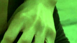 Booty fucked slut gets jizzed in group threesome 😈