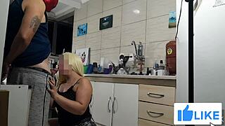 Madrasta, suck my cock in the kitchen, he demands from horny milf