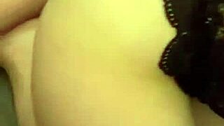 pawg couple getting naughty on periscope