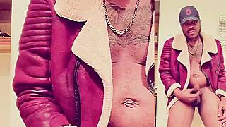 fantasizing about mia khalifa and kim kardashian