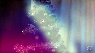 Santa gifted me a dildo this year, now my wet pussy can’t stop cumming