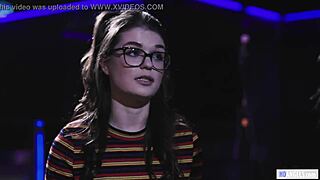 These Lesbian Rockbands Are Having An Orgy With Muff Diving And Scissoring