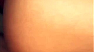 Scandalous Arab Sex: Husband Leaves Wife Fucked by Client All Night