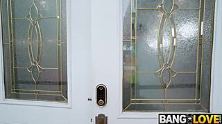 Pawg Obsession Harley King Shows Off Her Skills in Doggystyle, Cowgirl, and Deepthroat Action During a Wild Hardcore Session.