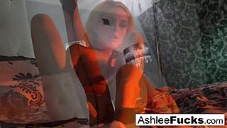 阿什莉·格雷厄姆大奶艺术自慰秀！