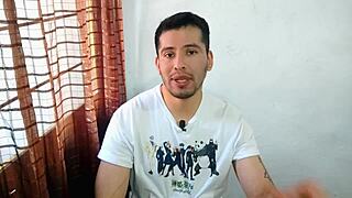 Client asks for therapy massage, ends with happy ending on his 23cm cock