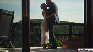 Petite bride got dped by hubby and waiter, wild!