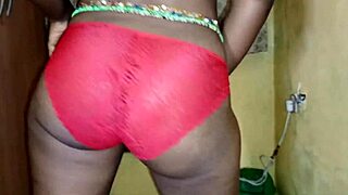 I'm So Horny! This Big Ass Needs Hard Doggystyle Pounding!