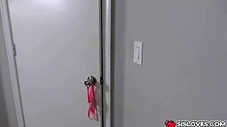 Horny stepbro enjoys fucking jasmine vegas pussy with big cock