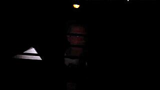 Wah, aku stalk dia gerak luar rumah!