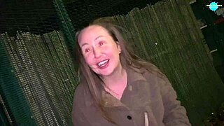 oh cracky, why stuff objects in your pussy outdoors?