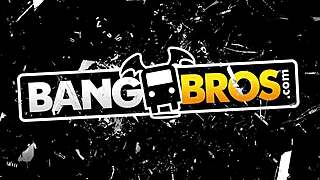 Bangbros - Kira Perez, you taking that BBC from Charlie Mac in Las Vegas?