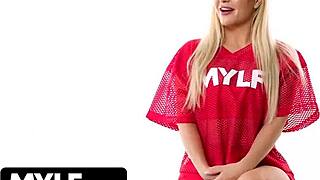 Mylf goddess Slimthick Vic in exclusive interview