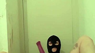 Françoise Masturbates Intensely In French Bdsm