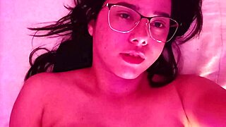 Good pussy masturbation until cumming