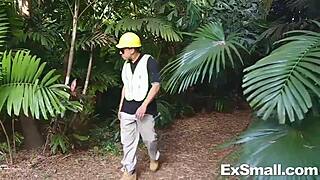 jaye austin sucks dick and gets humped