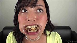 Ever seen a wild Japanese chewing fetish compilation like this?