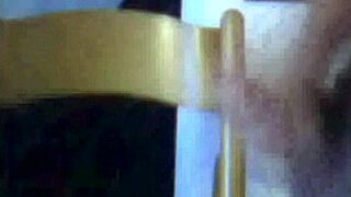 Pajero De Cordoba Muestra Pito Corto En Webcam!