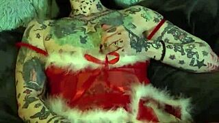 Milf celebrates Christmas with solo fingering orgasm at home