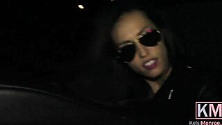 Kelsi strips in limo, fingering herself 😍